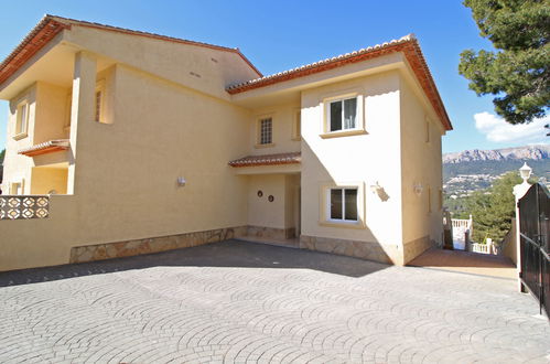 Foto 17 - Casa de 4 habitaciones en Calpe con piscina privada y vistas al mar