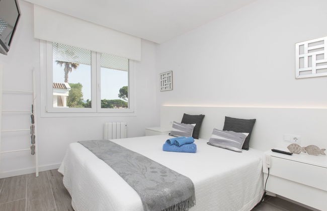 Apartamento de 4 quartos em Pals com piscina e jardim - Foto 13