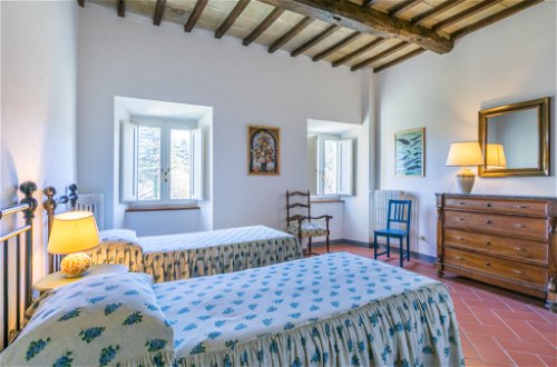 Foto 4 - Casa con 4 camere da letto a Marradi con piscina