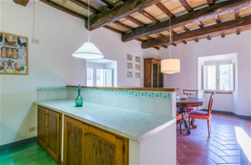 Foto 31 - Casa de 4 habitaciones en Marradi con piscina