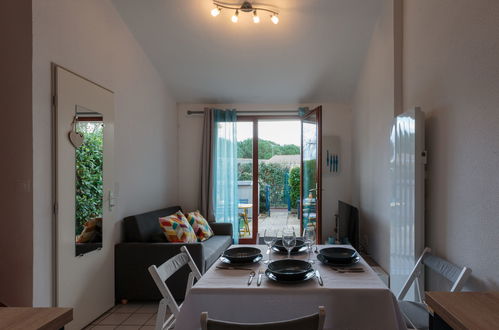 Photo 7 - Maison de 1 chambre à Saint-Palais-sur-Mer avec piscine et jardin