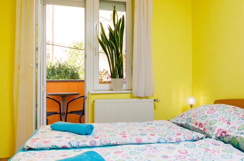 Foto 3 - Appartamento con 1 camera da letto a Balatonföldvár con giardino