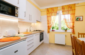 Foto 2 - Apartamento de 1 quarto em Balatonföldvár com jardim