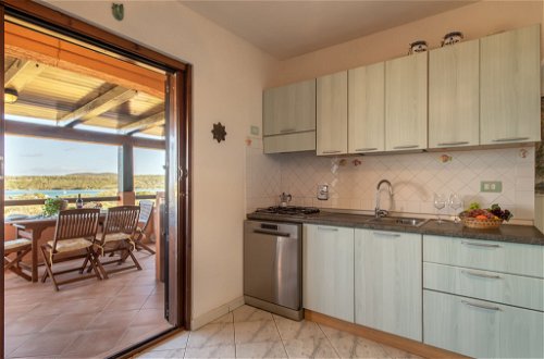 Foto 7 - Apartamento de 2 habitaciones en Golfo Aranci con jardín y vistas al mar