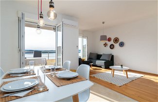 Foto 2 - Appartamento con 2 camere da letto a Trogir con vista mare
