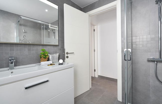 3 bedroom Apartment in San Bartolomé de Tirajana with terrace - Photo 14