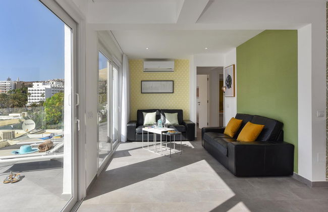 3 bedroom Apartment in San Bartolomé de Tirajana with terrace - Photo 3