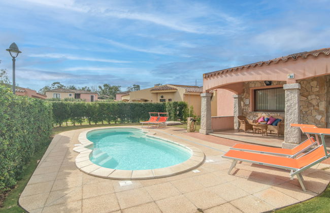 Casa de 4 quartos em Muravera com piscina privada e jardim - Foto 24