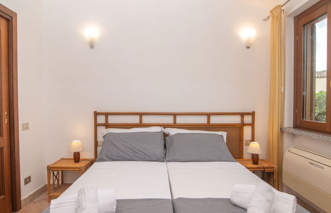 Casa de 4 quartos em Muravera com piscina privada e jardim - Foto 18