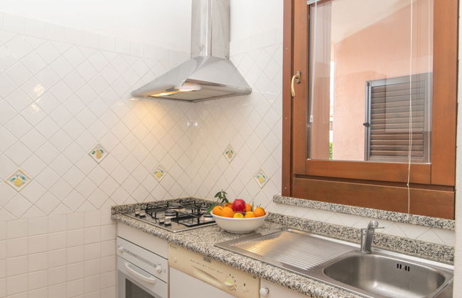 Casa de 4 quartos em Muravera com piscina privada e jardim - Foto 11