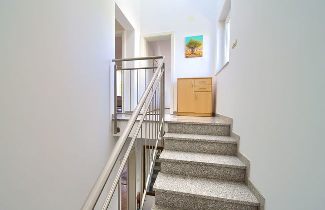 Casa de 3 quartos em Krk com jardim e terraƧo - Foto 23