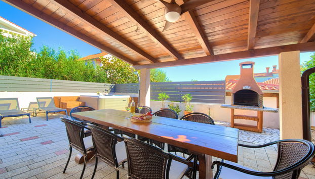Casa de 3 quartos em Krk com jardim e terraço - Foto 3