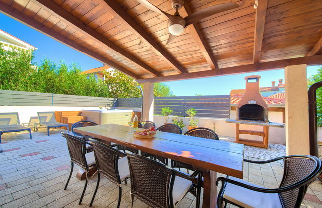 Casa de 3 quartos em Krk com jardim e terraƧo - Foto 3