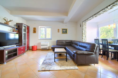 Photo 5 - 2 bedroom House in Krk with terrace and sea view