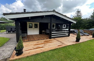 Photo 1 - Maison de 3 chambres à Oksbøl avec terrasse et bain à remous