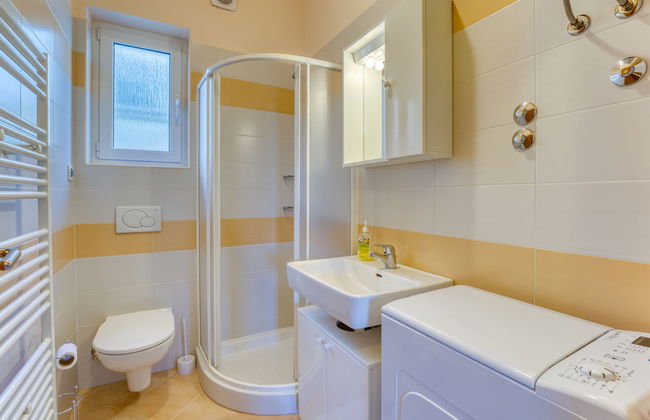 Apartamento de 2 quartos em Lovran com jardim e terraço - Foto 15