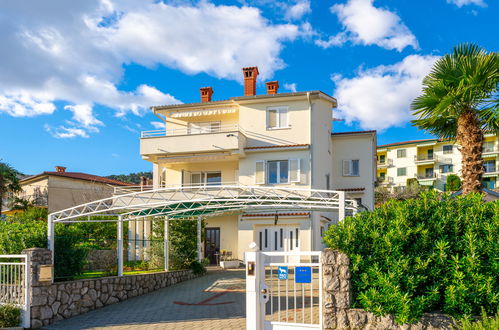 Photo 1 - Appartement de 1 chambre à Lovran avec jardin et terrasse