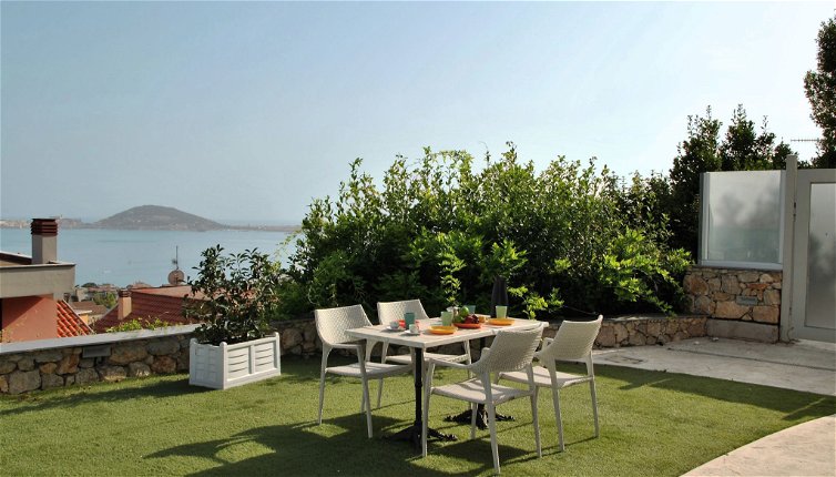 Photo 1 - Appartement de 2 chambres à Formia avec jardin et vues à la mer