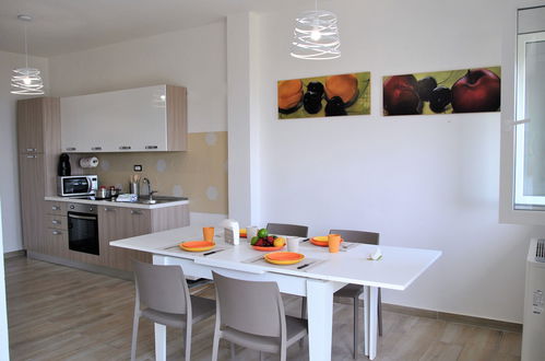 Foto 6 - Apartamento de 2 habitaciones en Formia con jardín