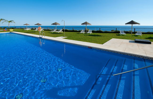 Apartamento de 2 quartos em Torrox com piscina e jardim - Foto 12