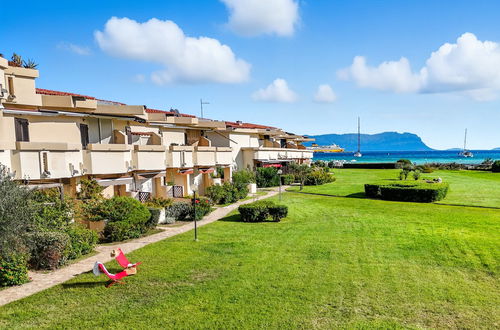 Foto 34 - Apartamento de 3 quartos em Golfo Aranci com piscina e jardim