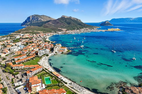 Foto 32 - Apartamento de 3 quartos em Golfo Aranci com piscina e jardim