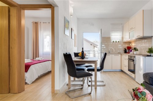 Foto 4 - Appartamento con 2 camere da letto a Vir con vista mare