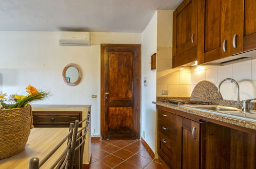 Photo 9 - 1 bedroom Apartment in Golfo Aranci with garden and terrace