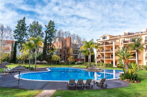 Photo 1 - 3 bedroom Apartment in Loulé with swimming pool and sea view