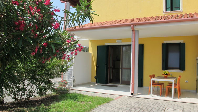 Photo 1 - 2 bedroom House in Comacchio with garden and terrace