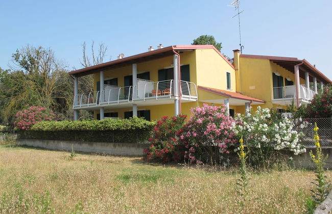 3 bedroom House in Comacchio with garden and terrace - Photo 28