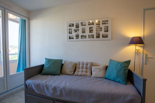 Foto 6 - Apartamento de 1 habitación en Bormes-les-Mimosas con jardín