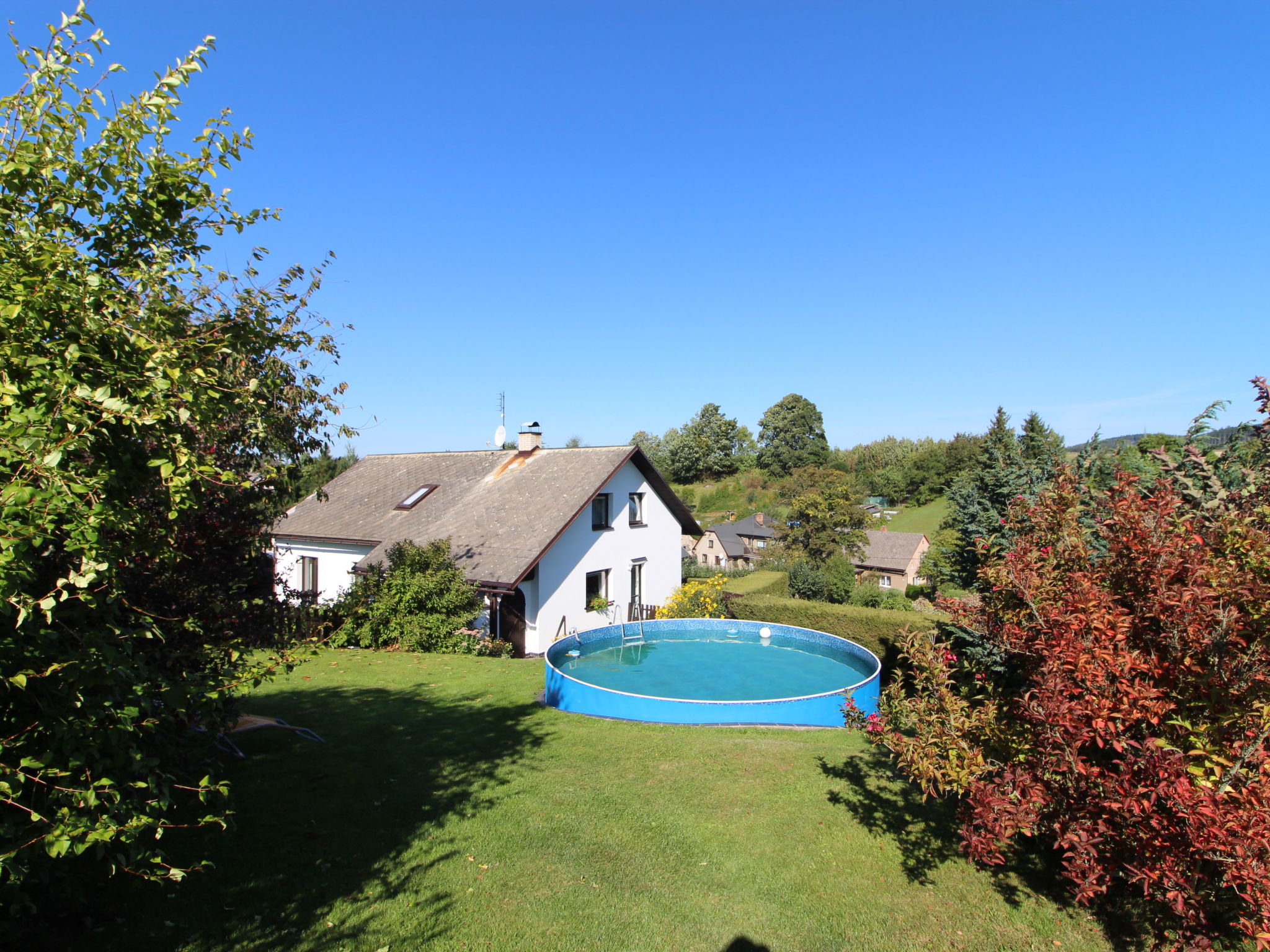 Photo 25 - Maison de 3 chambres à Červený Kostelec avec piscine et terrasse