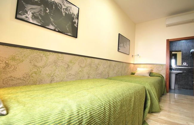 Apartamentos Living Sevilla Centro Maestranza - Foto 13