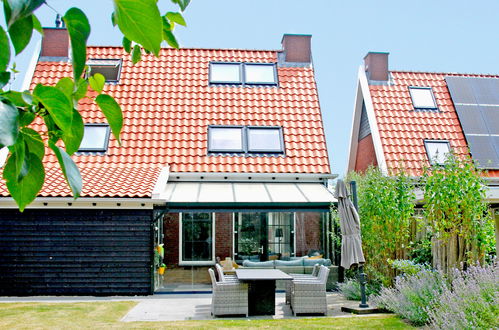 Photo 1 - Maison de 4 chambres à Colijnsplaat avec jardin et terrasse