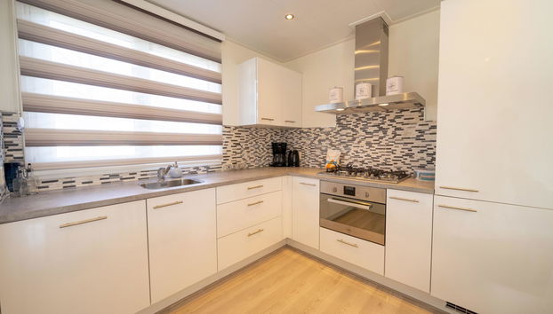Casa de 6 quartos em Susteren com piscina e terraço - Foto 4
