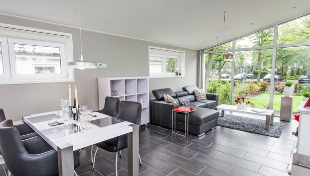 4 bedroom House in Dordrecht with swimming pool and terrace - Photo 4