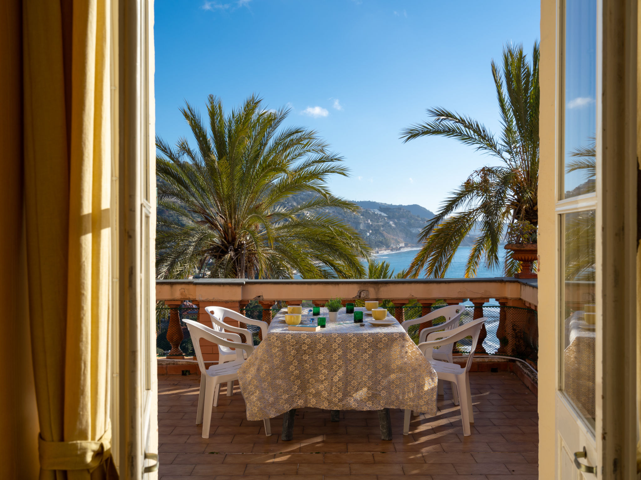 Photo 1 - Appartement en Vintimille avec piscine et vues à la mer