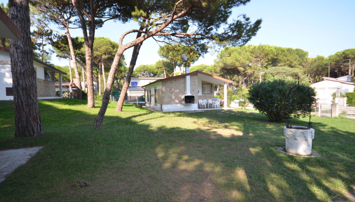 Casa de 4 quartos em Lignano Sabbiadoro com jardim e terraço - Foto 1
