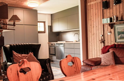 Foto 2 - Casa con 2 camere da letto a Gruyères con terrazza