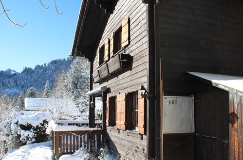 Foto 22 - Casa con 2 camere da letto a Gruyères con terrazza