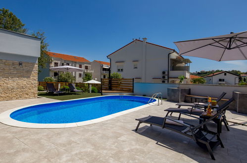 Photo 20 - Maison de 3 chambres à Lopar avec piscine privée et vues à la mer