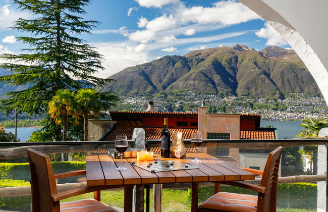 Apartamento de 2 quartos em Gambarogno com piscina e jardim - Foto 10