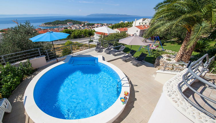 Photo 1 - Maison de 3 chambres à Makarska avec piscine privée et jardin