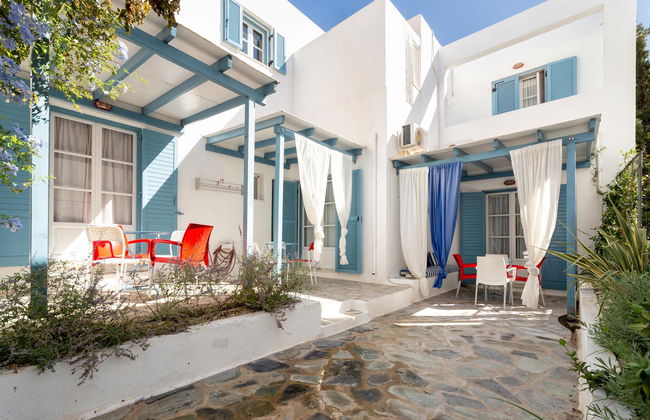 Fivos Apartments - Photo 5