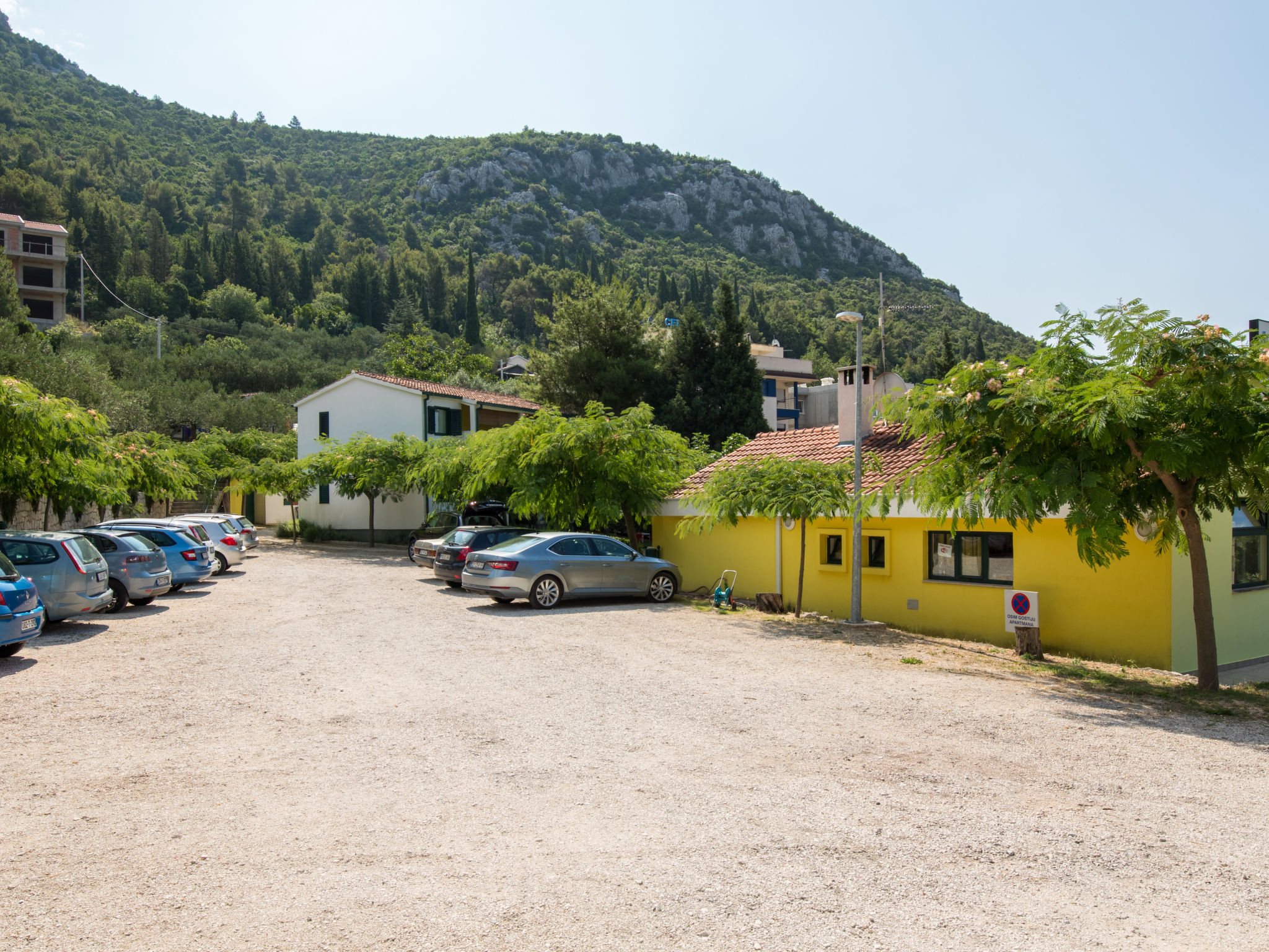 Photo 15 - Maison de 1 chambre à Slivno avec jardin et terrasse