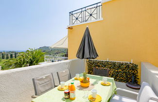 Photo 1 - Appartement de 1 chambre à Saint-Raphaël avec piscine et jardin