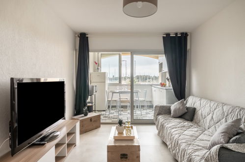 Photo 2 - Appartement de 2 chambres à Agde avec vues à la mer