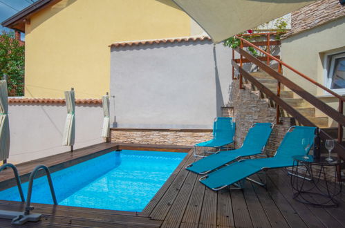 Foto 19 - Casa con 4 camere da letto a Matulji con piscina privata e terrazza