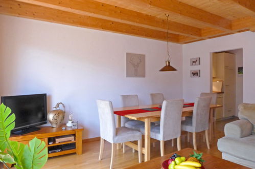 Foto 3 - Apartamento de 3 quartos em Lauterbrunnen com jardim